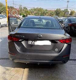 نیسان سێنترا